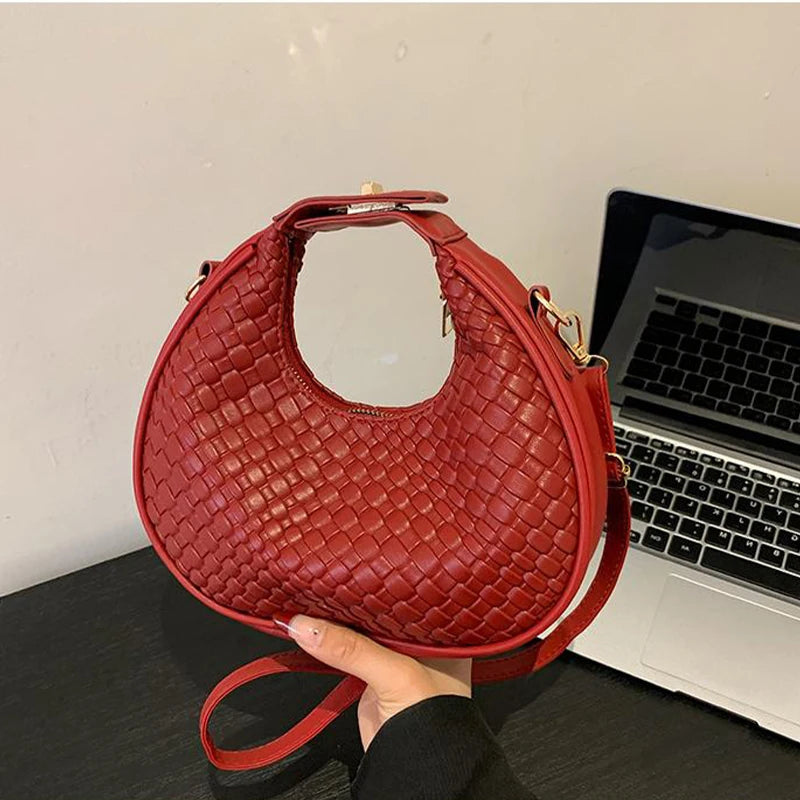 New Fashionable Simple Casual Retro Handheld Single Shoulder Crossbody Bag