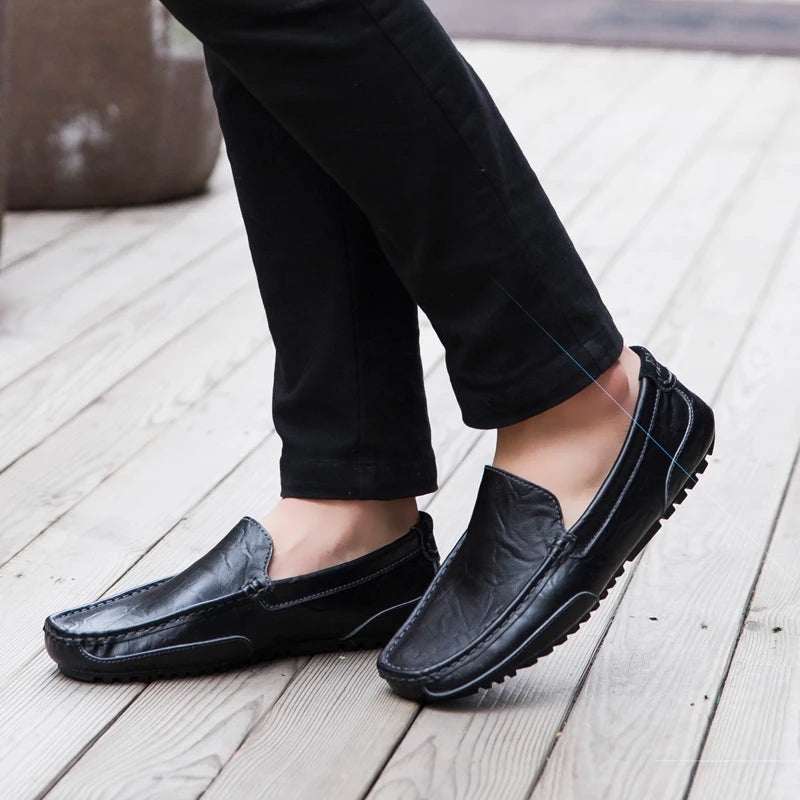 Men Casual Loafers Comfortable Leather Casual Shoes Men Sneakers 2022 New Spring Male Walking Loafers Casual Slip On Men Shoes