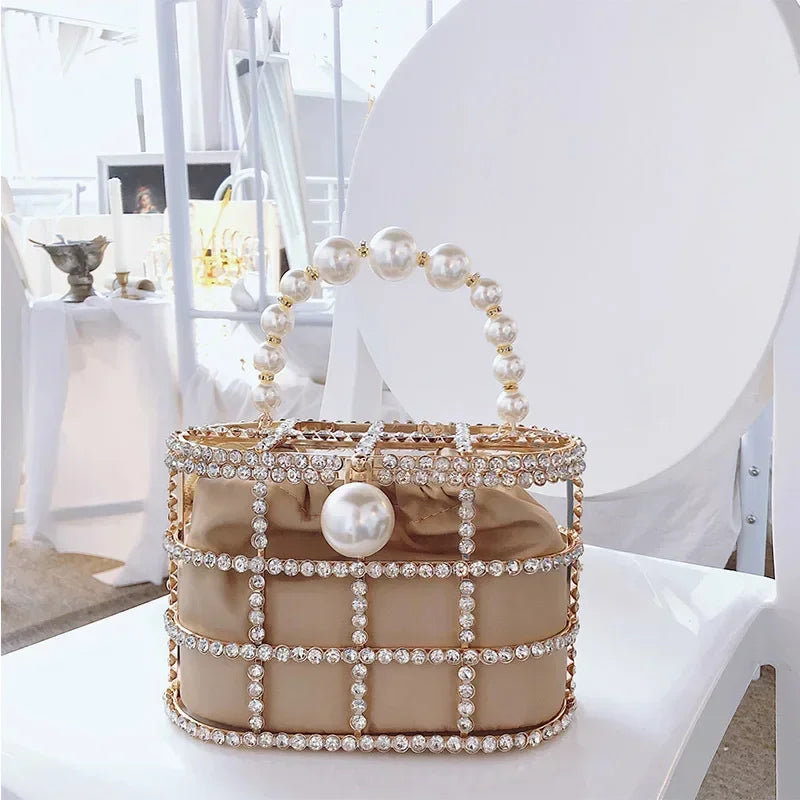 Clutch Purse Luxury for Women Pearl Crossbody Bag Metallic Diamond Handbag Evening Bag Large Capacity Women's Purse Wedding Bag