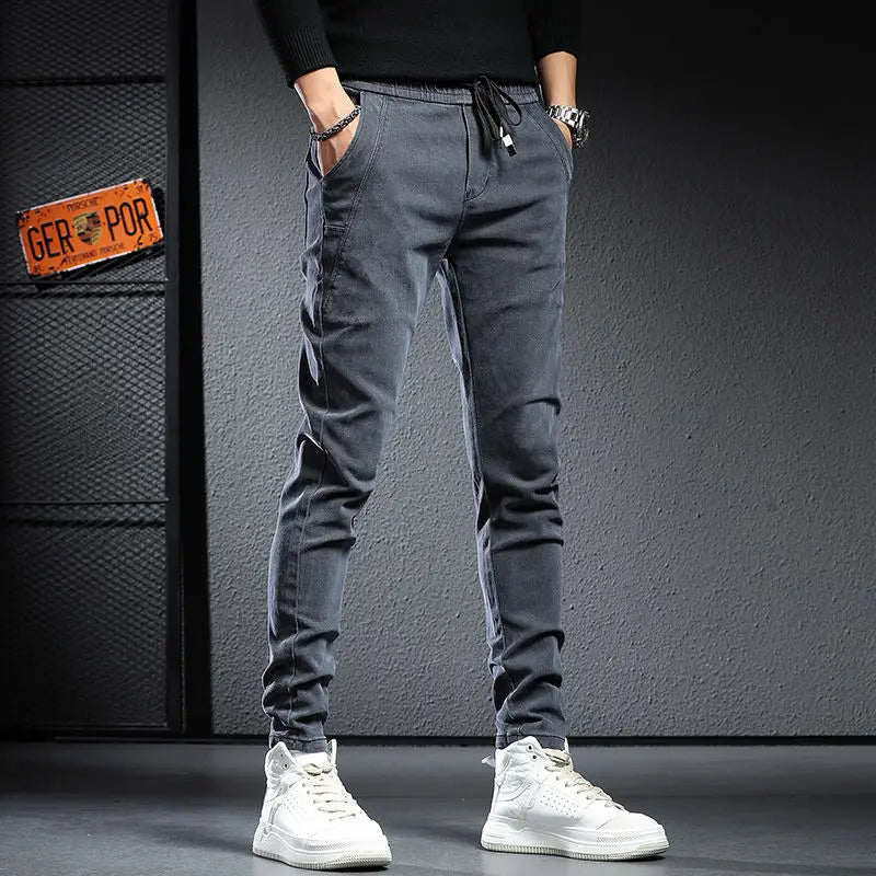 Men’s elastic waist fleece jeans